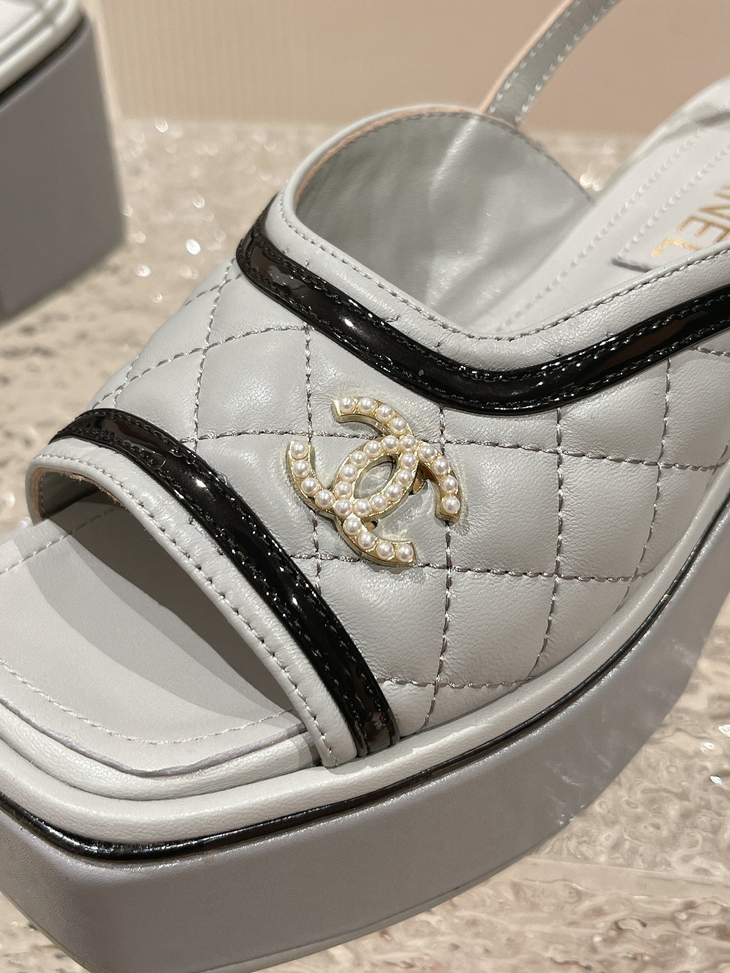Luxury Shoes Sandals - CHL - 145