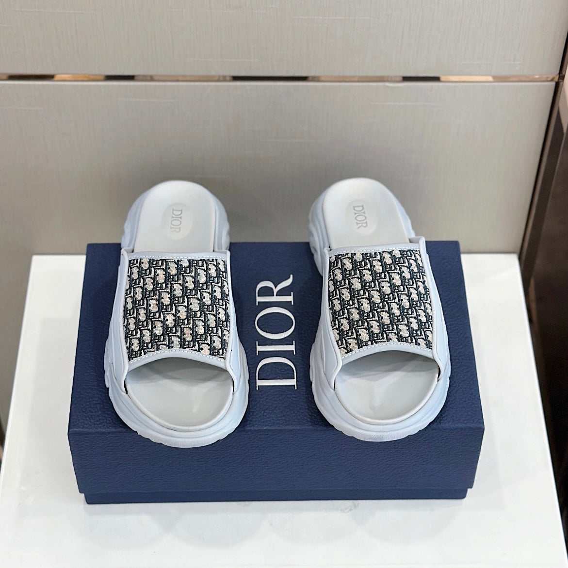 Luxury Shoes - DIR - 135