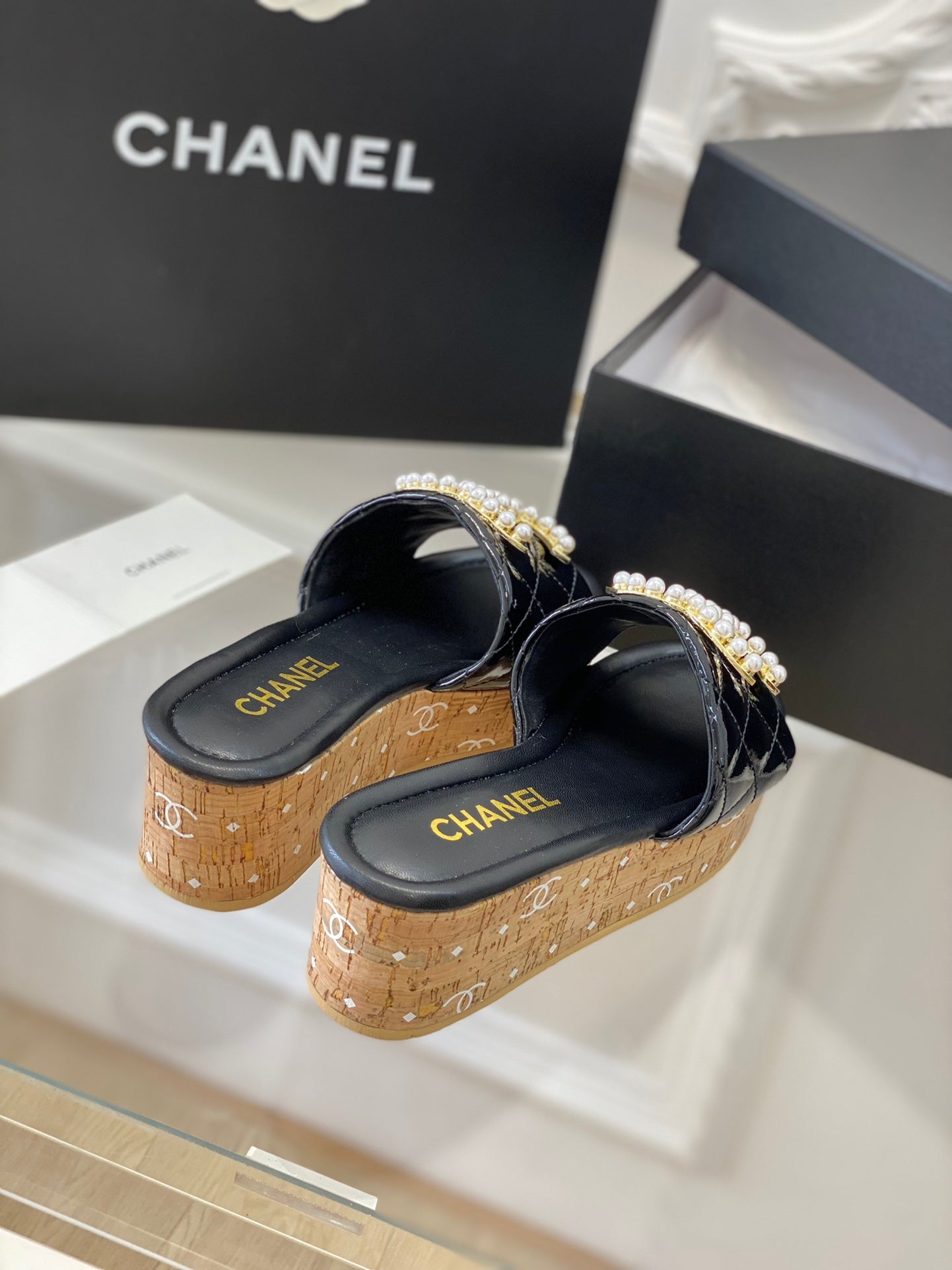 Luxury Shoes Sandals - CHL - 129