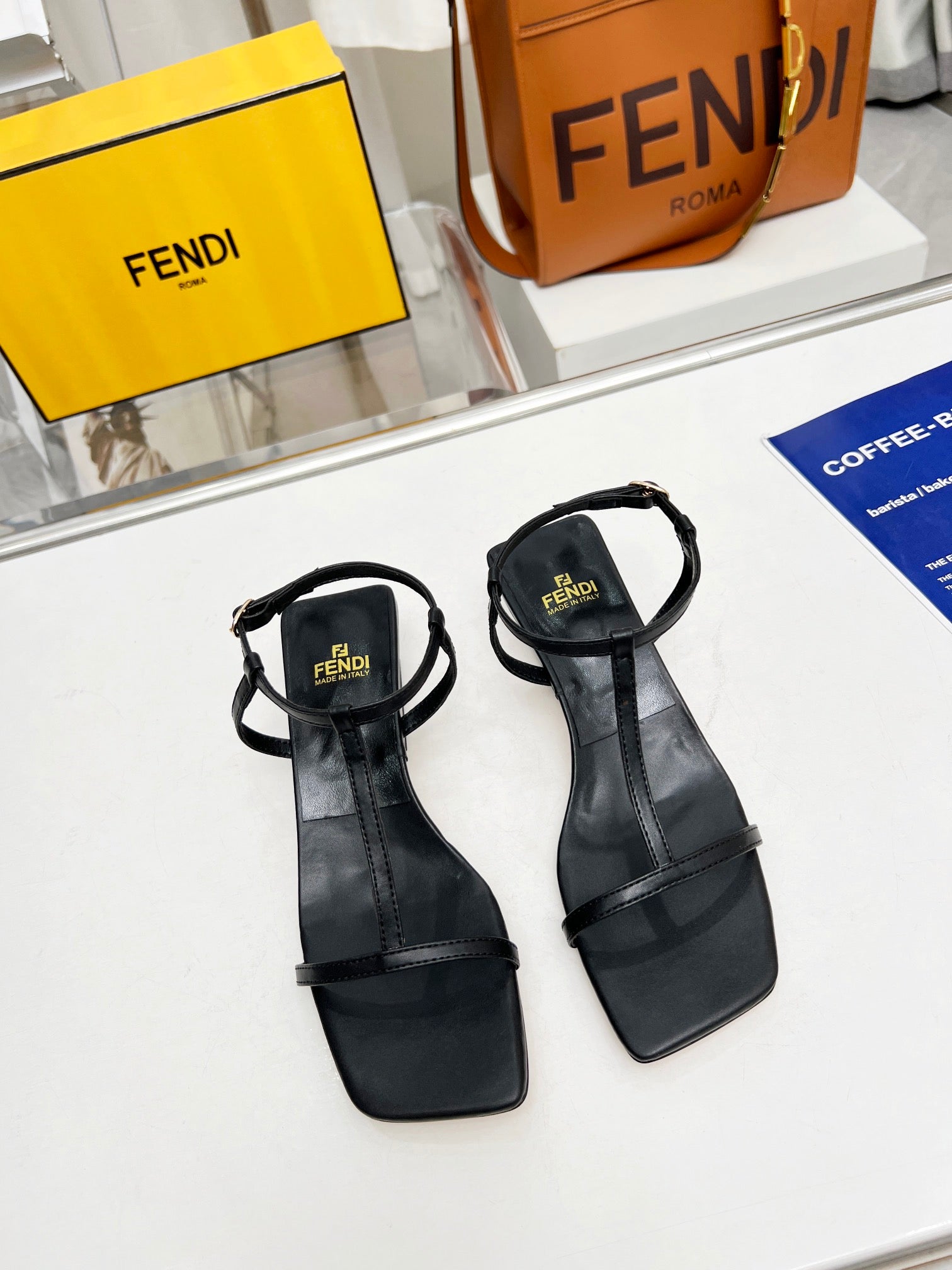 Luxury Shoes - FED - 052