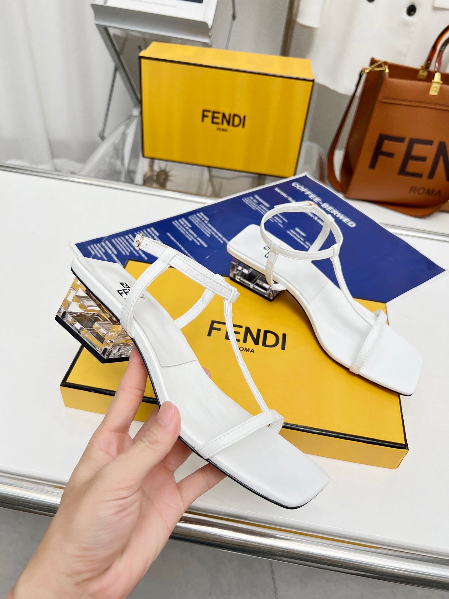 Luxury Shoes - FED - 056