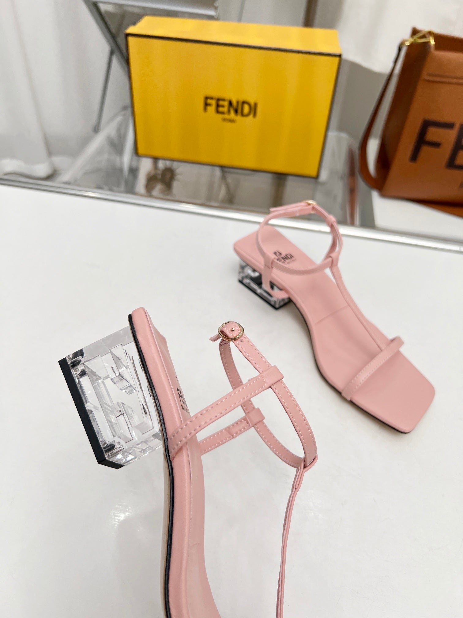 Luxury Shoes - FED - 055