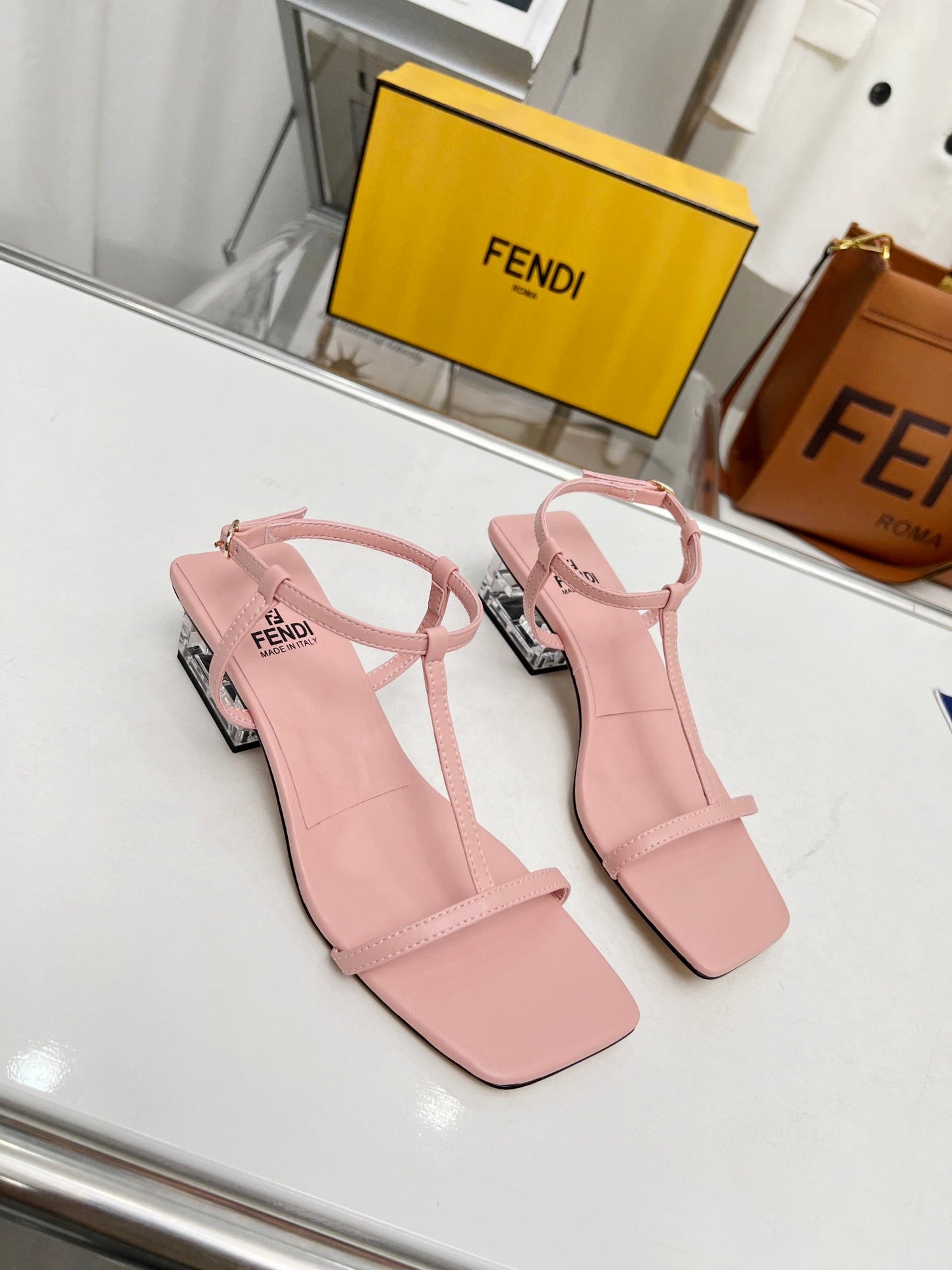 Luxury Shoes - FED - 055