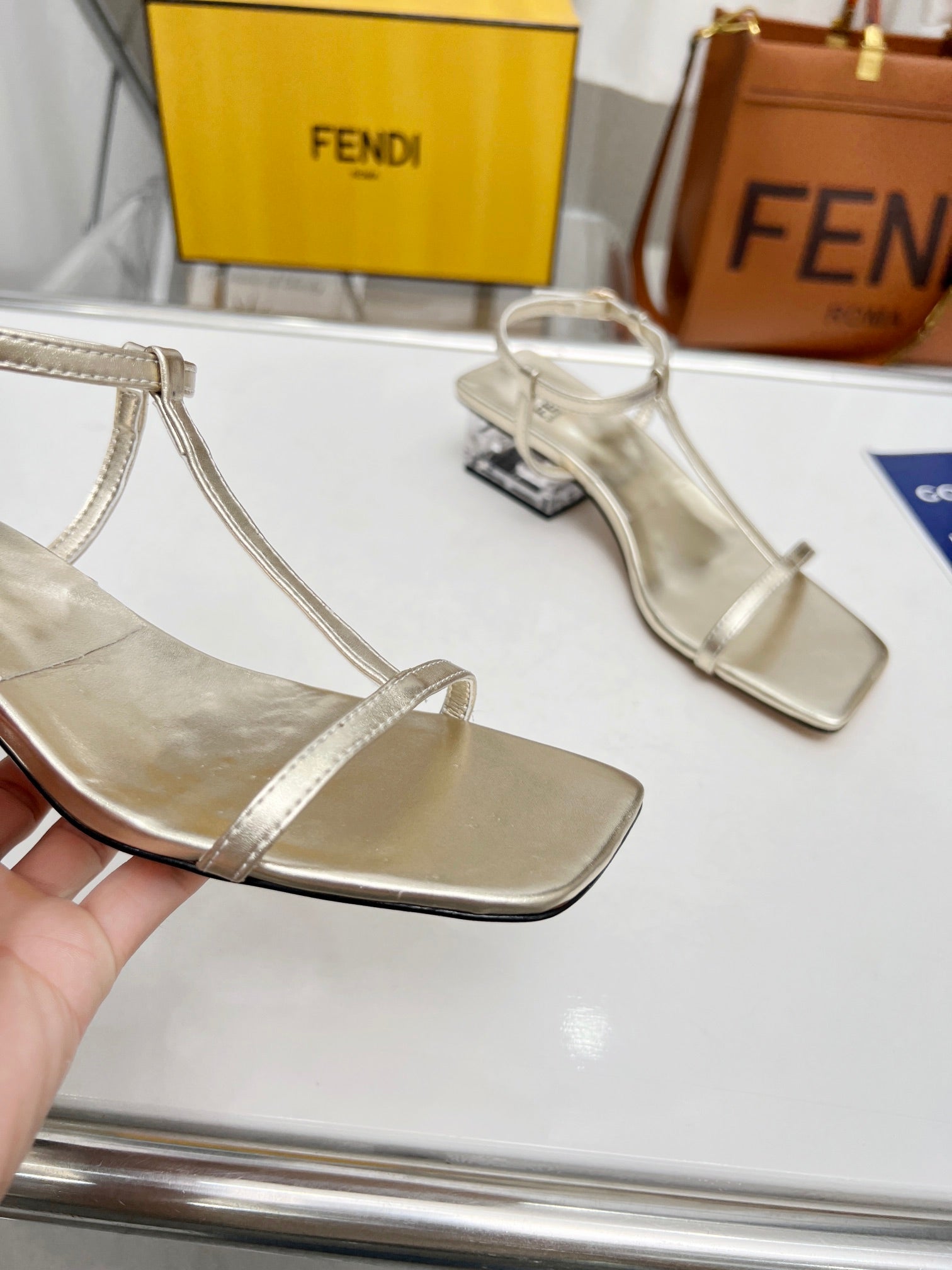 Luxury Shoes - FED - 053