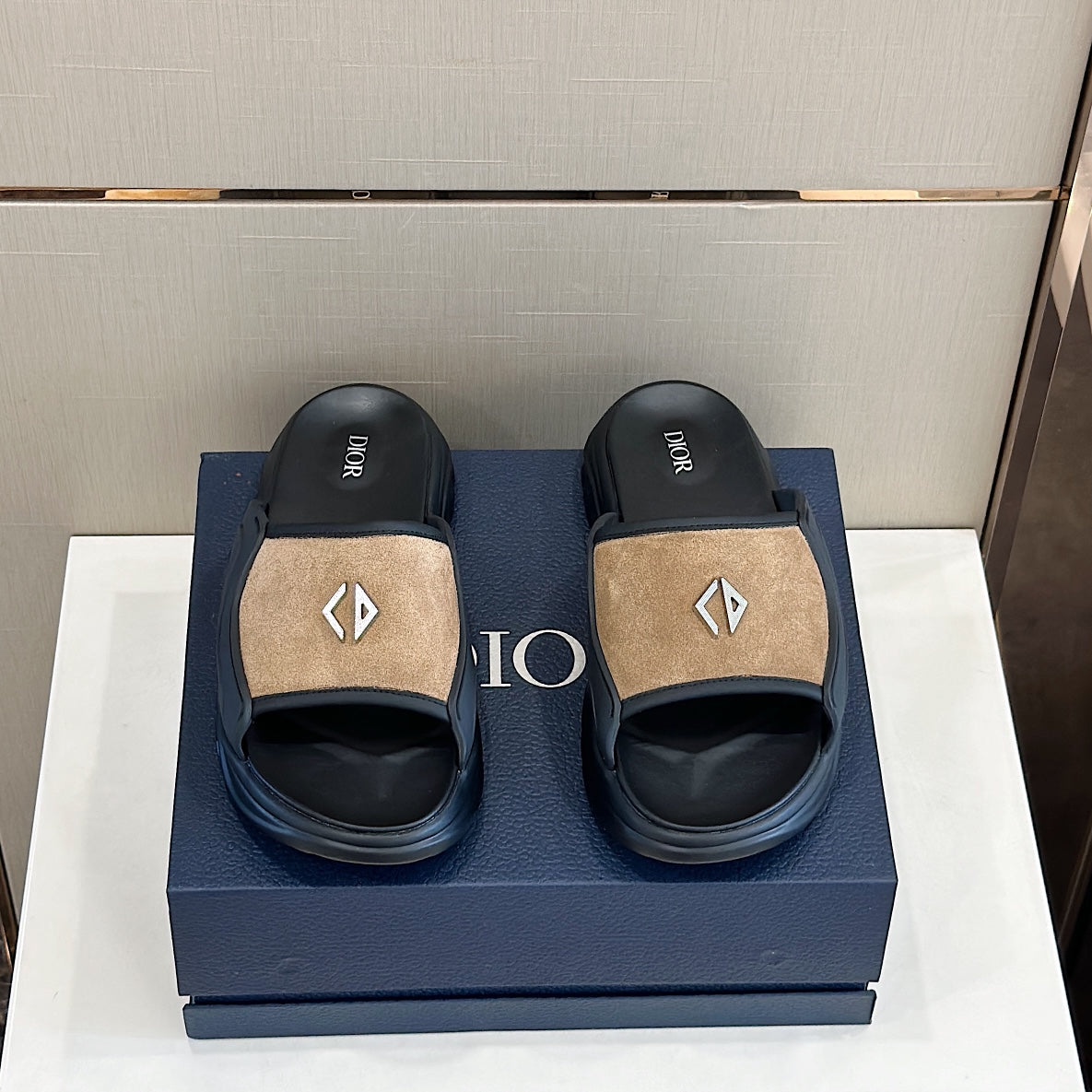 Luxury Shoes - DIR - 127