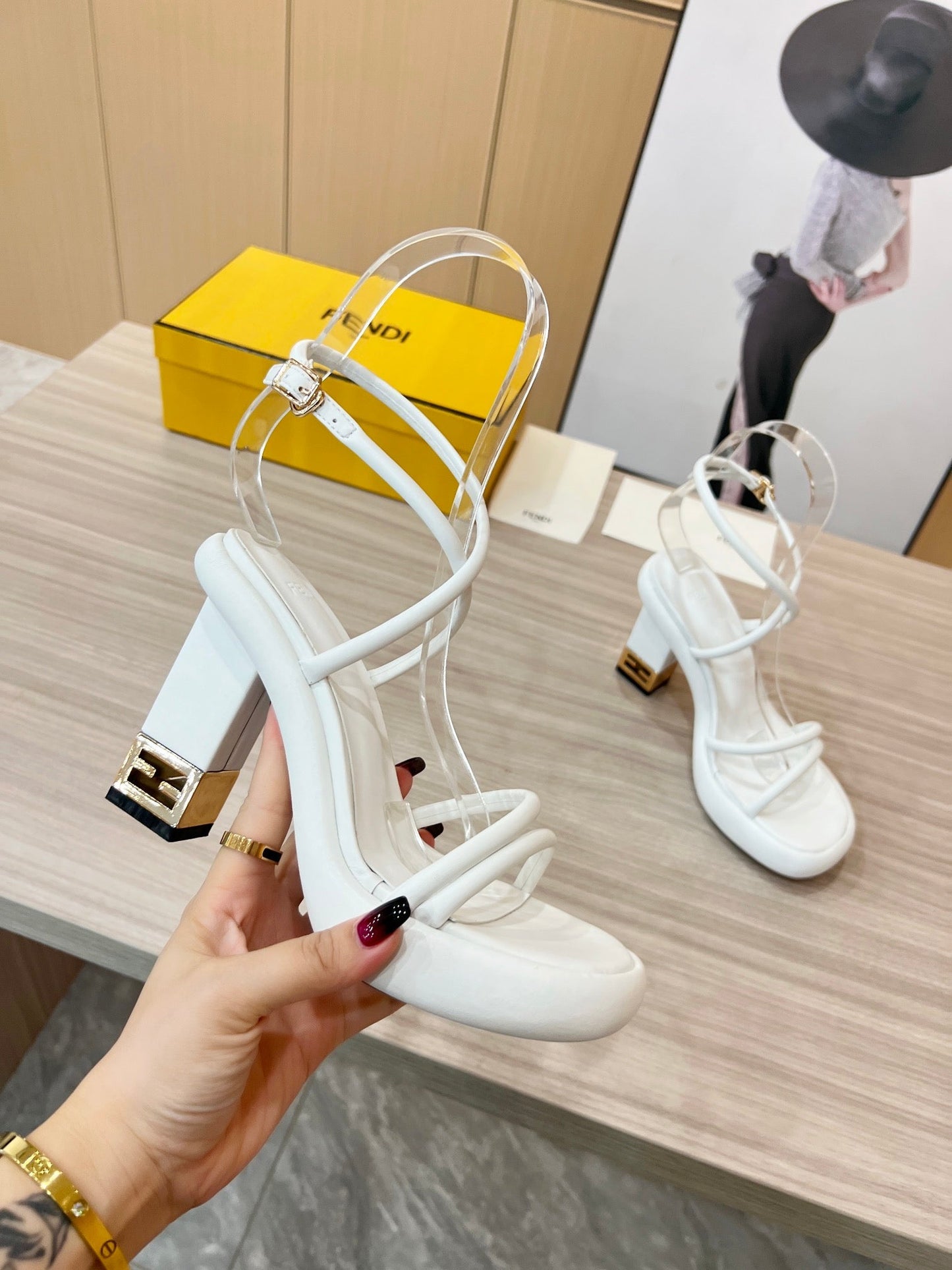 Luxury Shoes - FED - 030