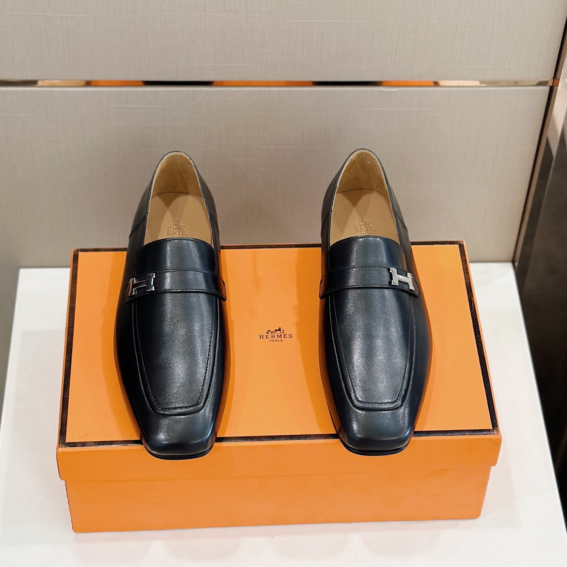 Luxury Shoes - HMS - 016