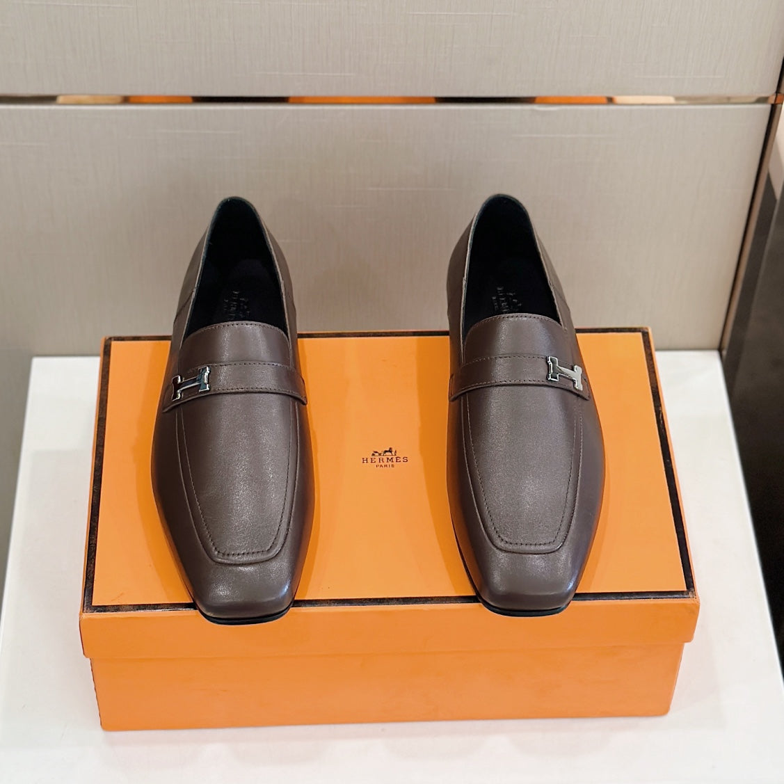 Luxury Shoes - HMS - 017