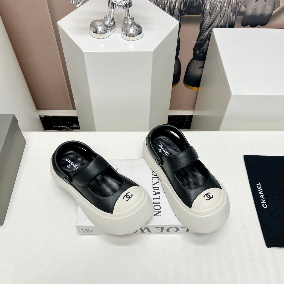 Luxury Shoes Sandals - CHL - 011