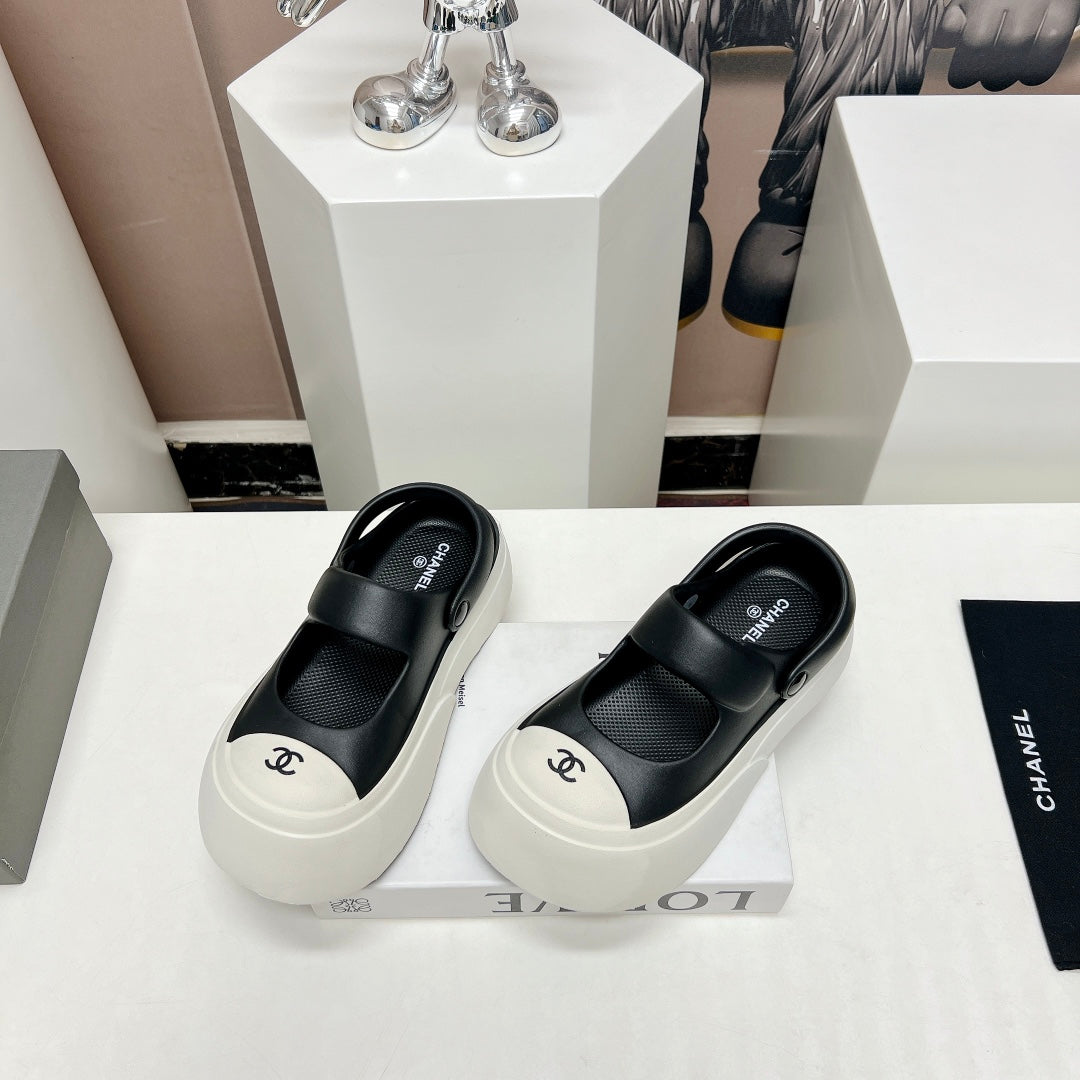 Luxury Shoes Sandals - CHL - 011