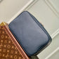 M20912 TOILET POUCH man bag 26cm blue