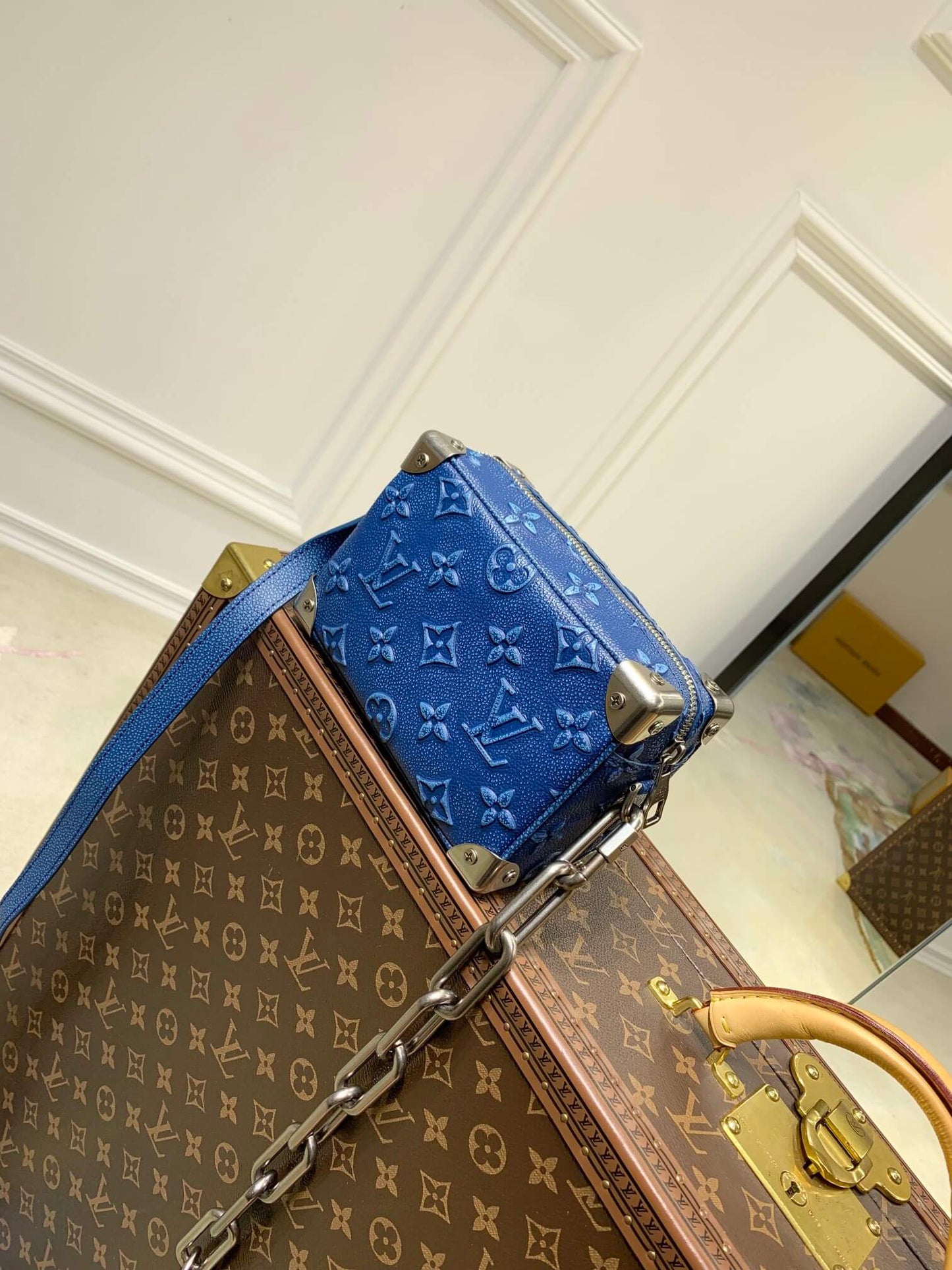 M21368 Mini Soft Trunk Monogram 18.5cm dark blue