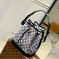 M21406 Petit Noé Cruise Monogram 16cm grey