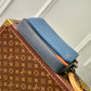 M21544 TRIO MESSENGER 25cm Sac Plat Denim Blue