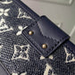M22882 PETITE MALLE 20cm Monoglam blue