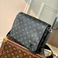 M46255 District PM Taïga 26cm monogram Eclipse black man bag