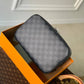 M47521 TOILET POUCH MM damier black 26cm