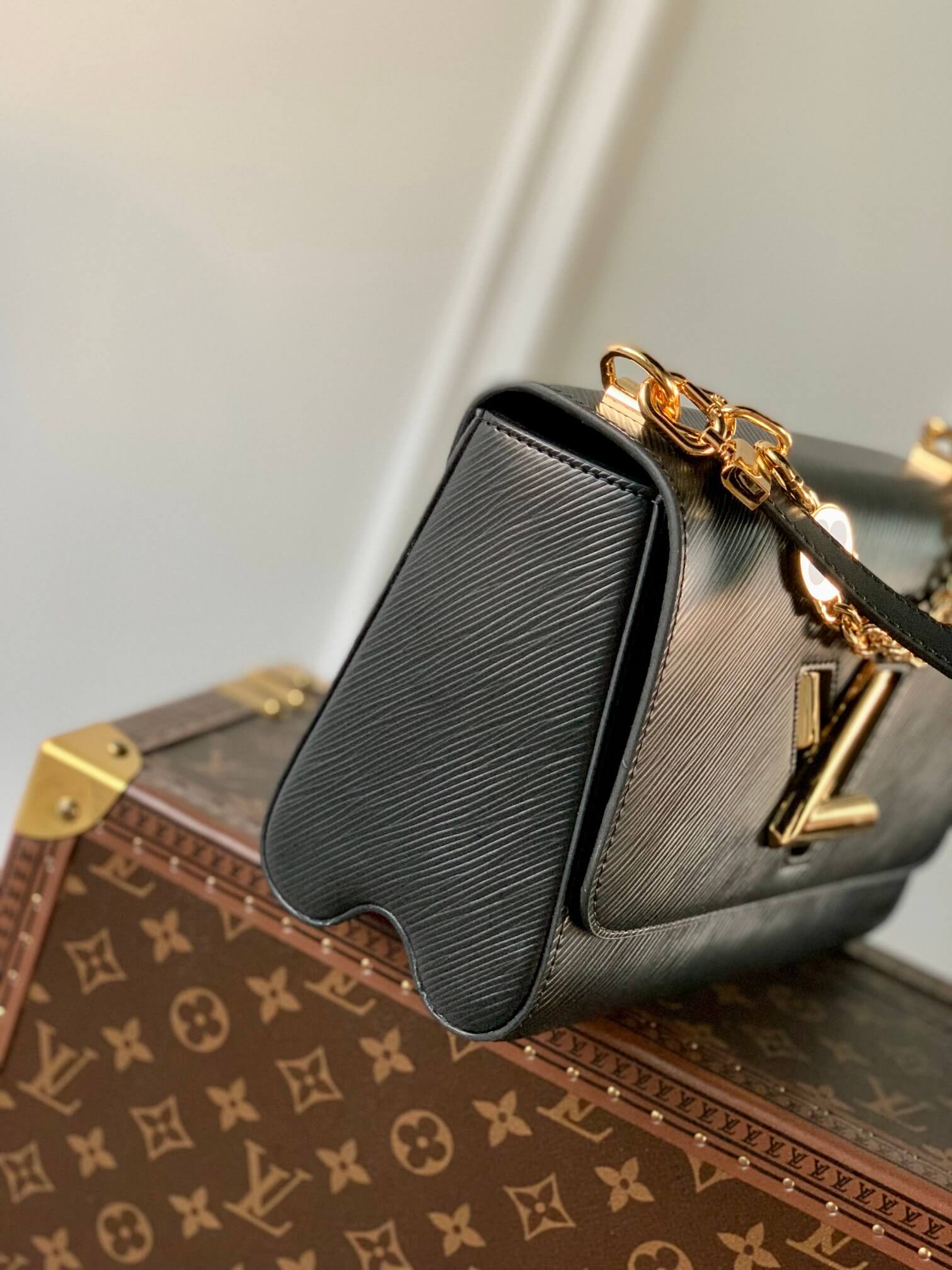 M50282 Twist MM 9.1inches black