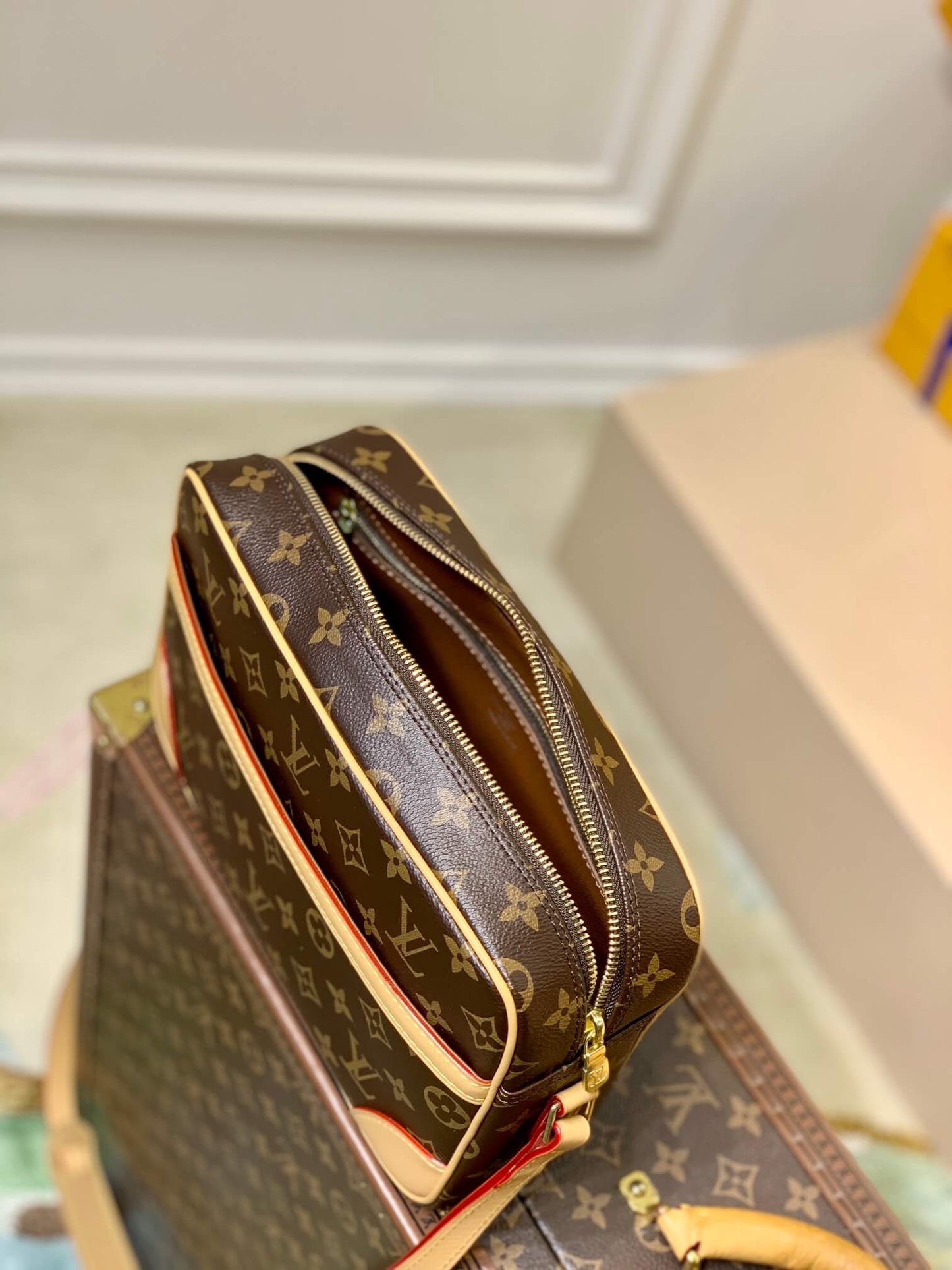 M51276 Vintage PM Monogram 23.5cm yellow