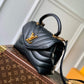 M53937 Hold Me Handbag black 23cm New Wave