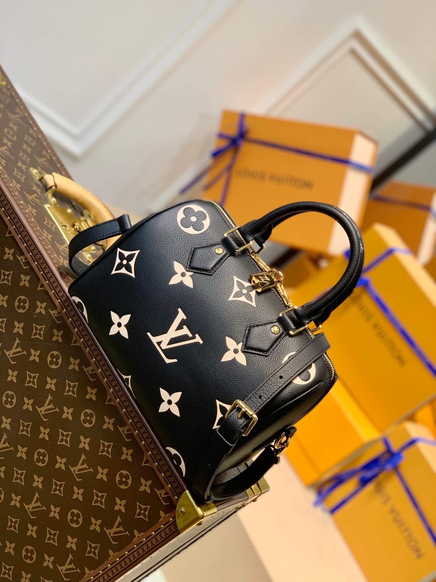 M58947 Speedy Bandoulière 25 Monogram Empreinte black