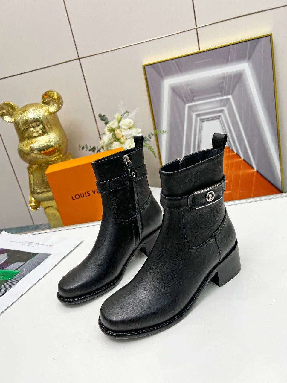 Luxury Shoes - LU-V - 515