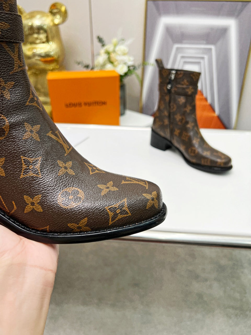 Luxury Shoes - LU-V - 583