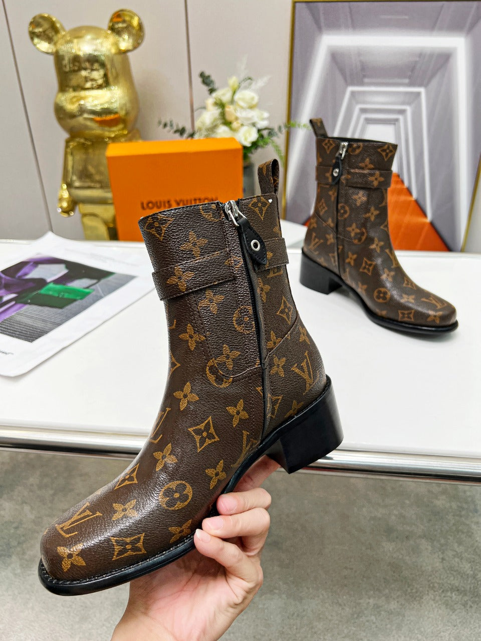 Luxury Shoes - LU-V - 583