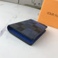 BL - High Quality Wallet LUV 043