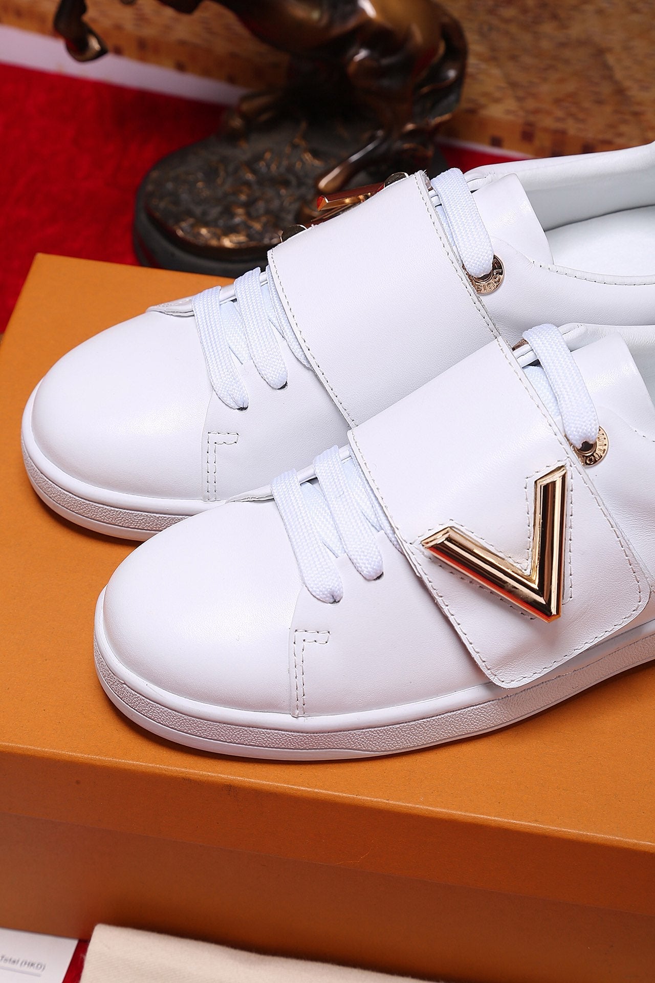 BL - LUV Font Row White Sneaker