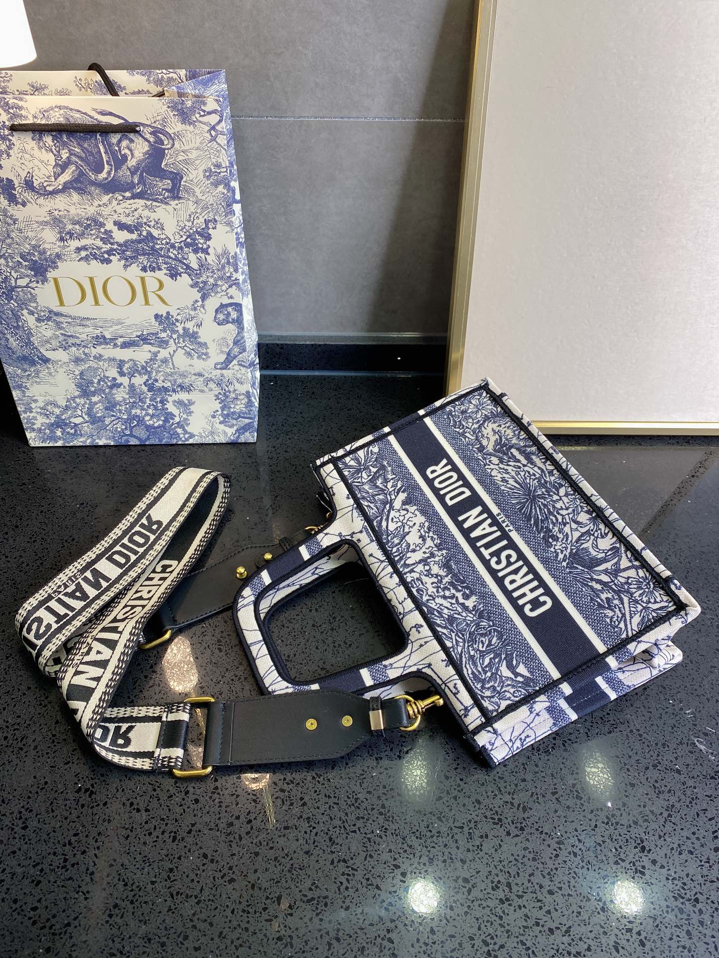 BL - High Quality Bags DIR 186