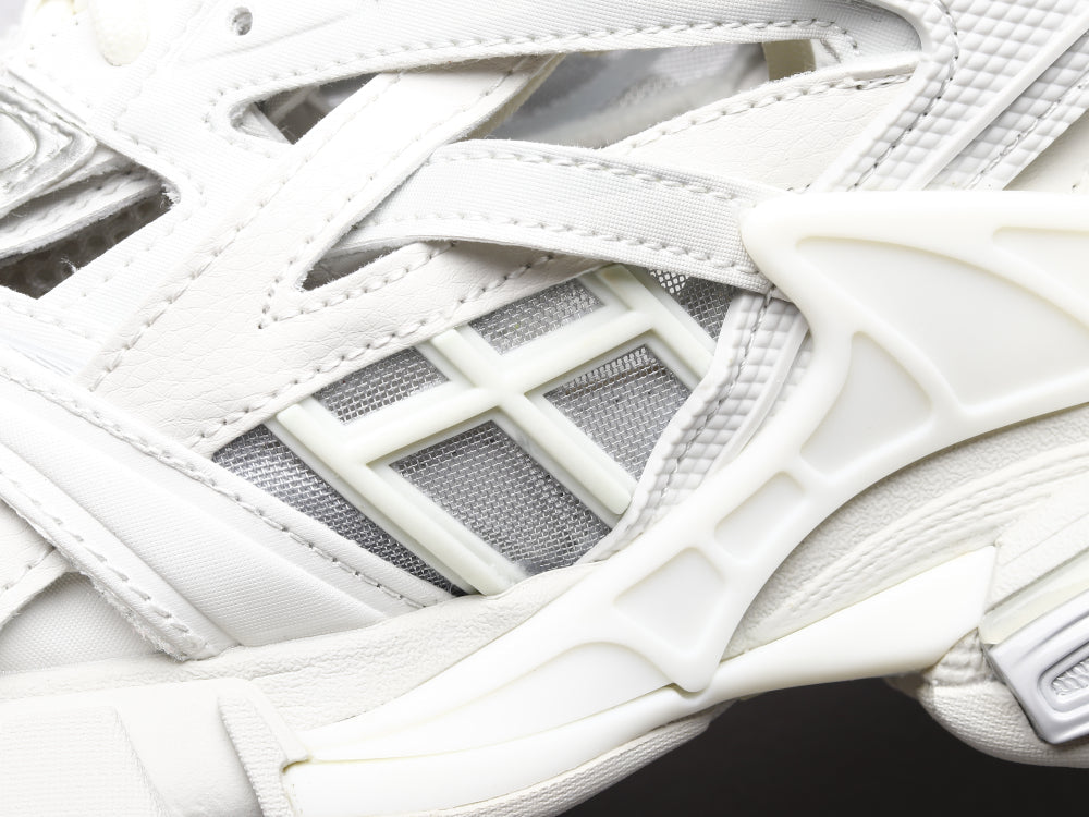 BL - Bla Track Hollow White Sneaker