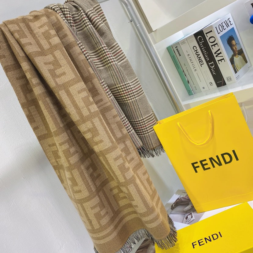 High Quality FEI  Scarf 019