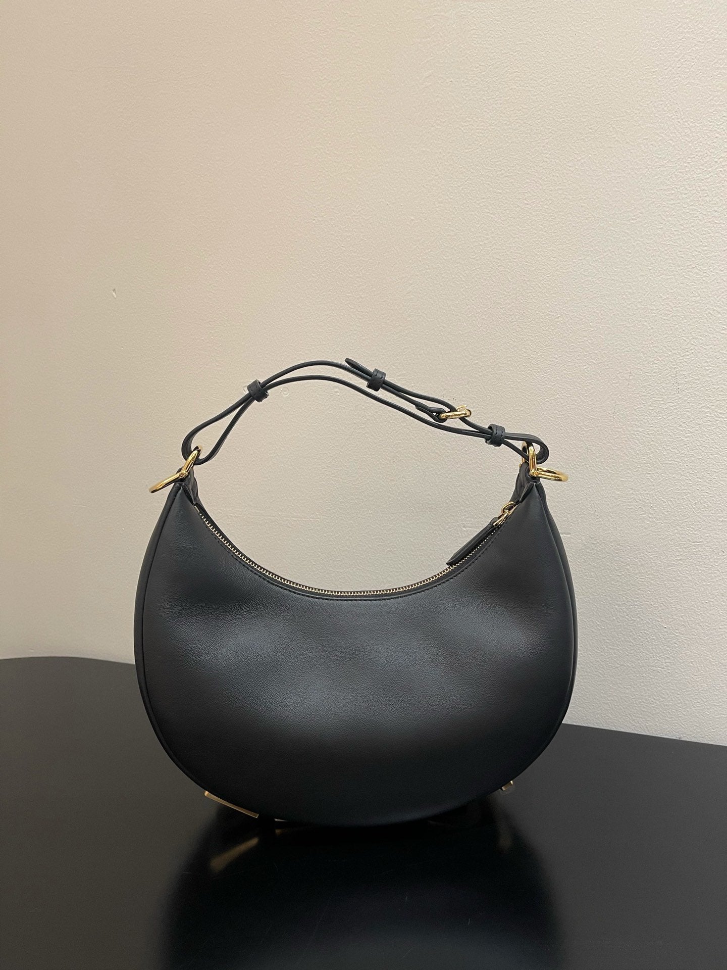 FI FIgraphy Small Black For Women, Women’s Handbags, Shoulder Bags 11.4in/29cm  8BR798A5DYF1HEJ