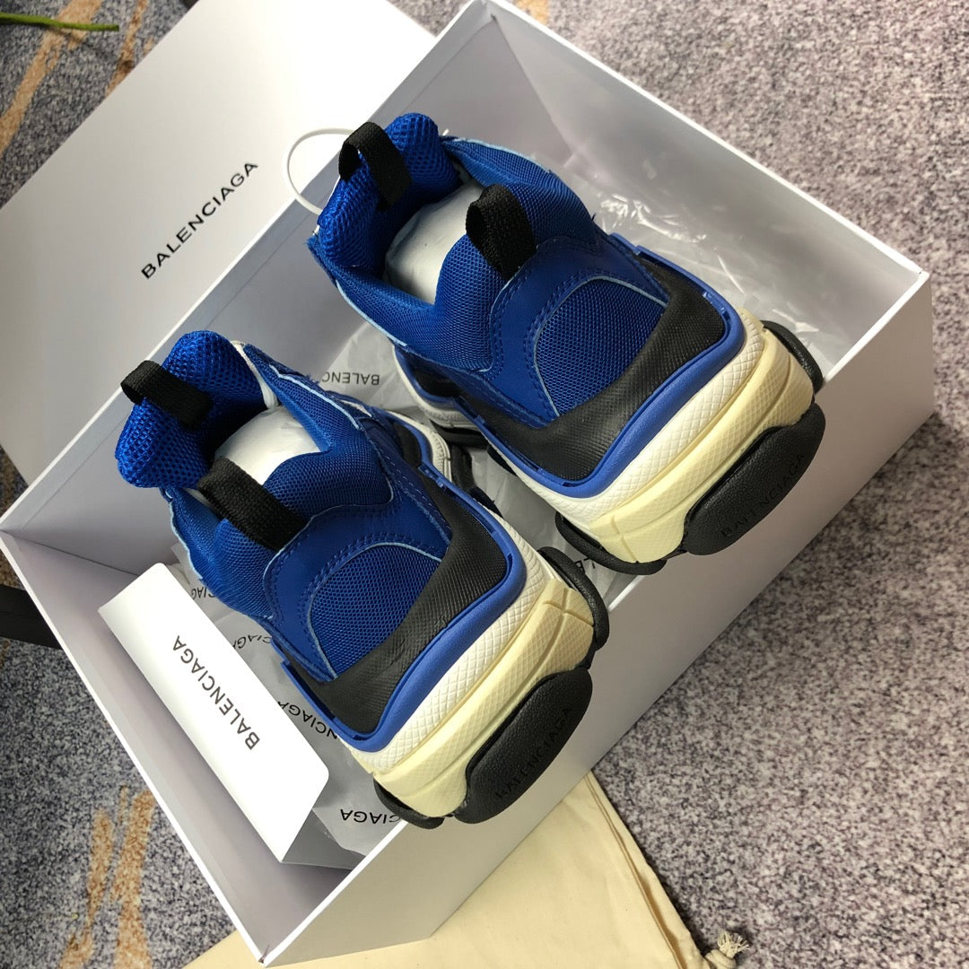 BL - High Quality Bla Sneaker 077