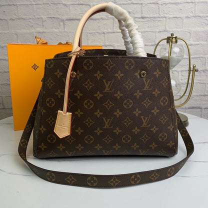 BL - High Quality Bags LUV 298