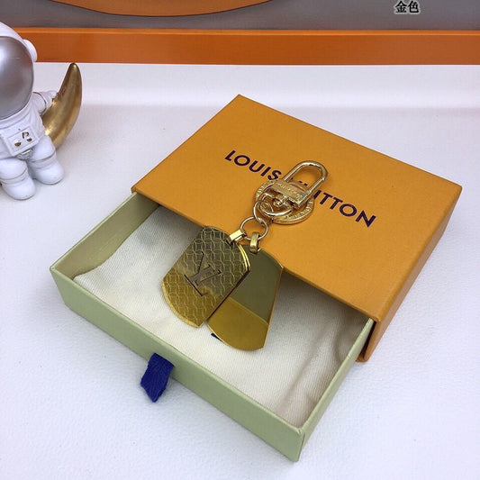 BL - High Quality Keychains LUV 023