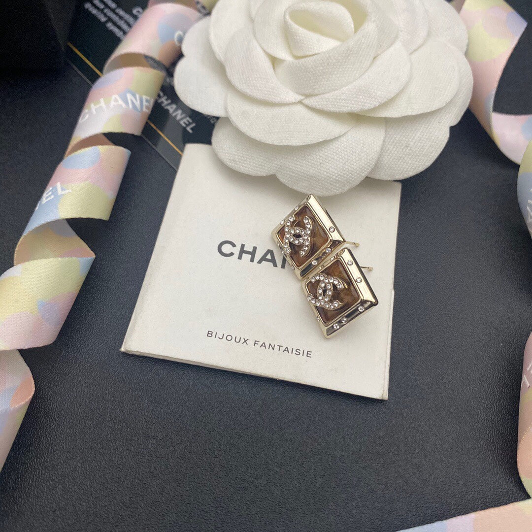 BL - High Quality Earring CHL 025