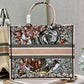 DI Large Book Tote Multicolor, For Women, Women’s Handbags 16.5in/42cm CD M1286ZFOR_M884