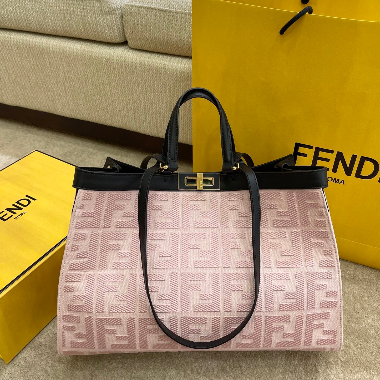 FI Peekaboo X-tote Bag Pink Canvas For Women, Women’s Handbags, Shoulder Bags 16.1in/41cm FF 8BH374