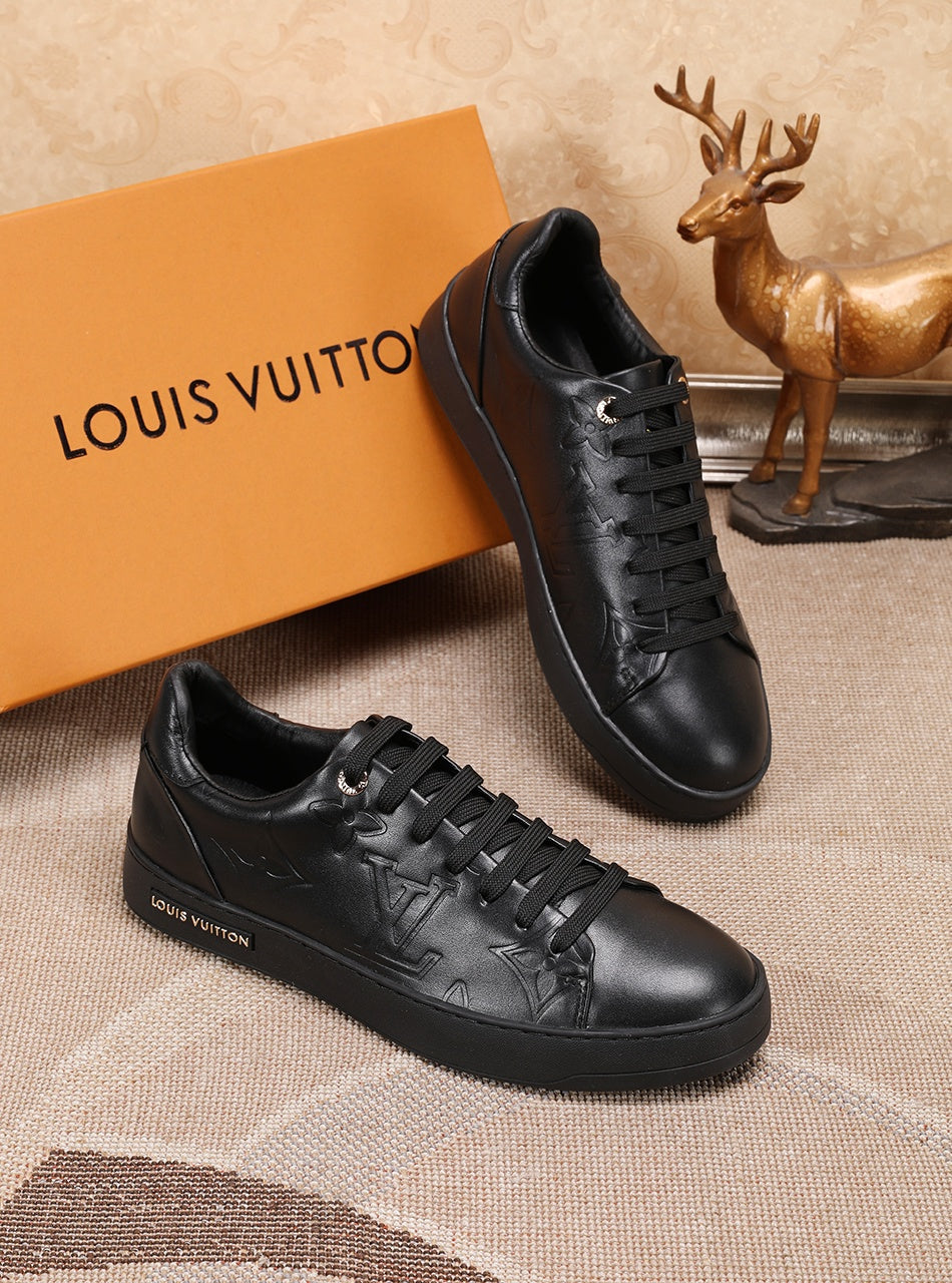 BL - LUV Time Out Black Sneaker