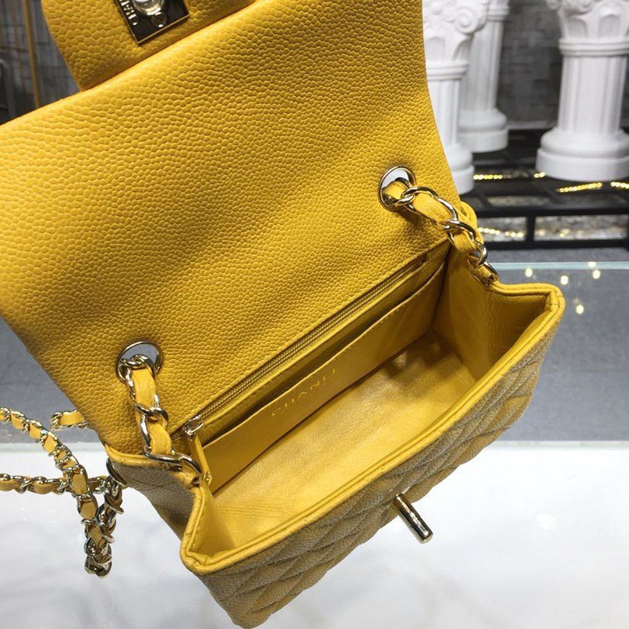 ChanelMini Flap Bag Caviar Yellow For Women, Women’s Bags, Shoulder And Crossbody Bags 6.7in/17cm A35200