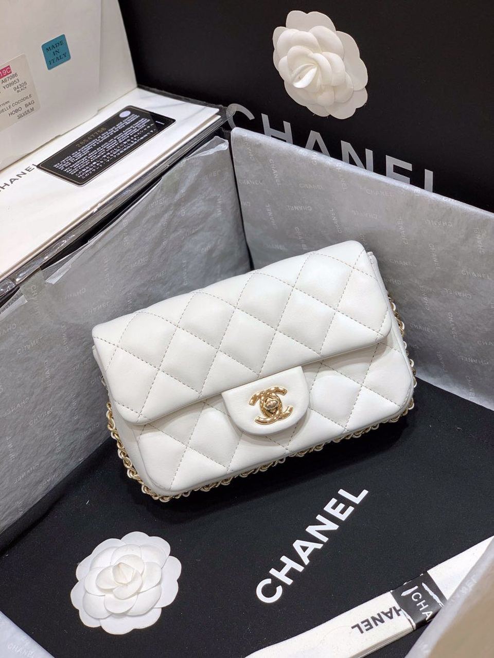 ChanelSmall Pearl Logo Strap Flap Bag White For Women, Women’s Handbags, Shoulder And Crossbody Bags 7in/18cm AS1436