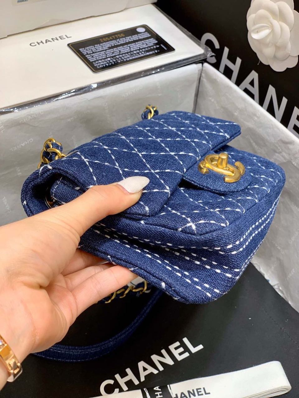 Chanel Flap Bag Denim Blue For Women, Women’s Handbags, Shoulder And Crossbody Bags 10.2in/26cm AS1328 B01897 N5398