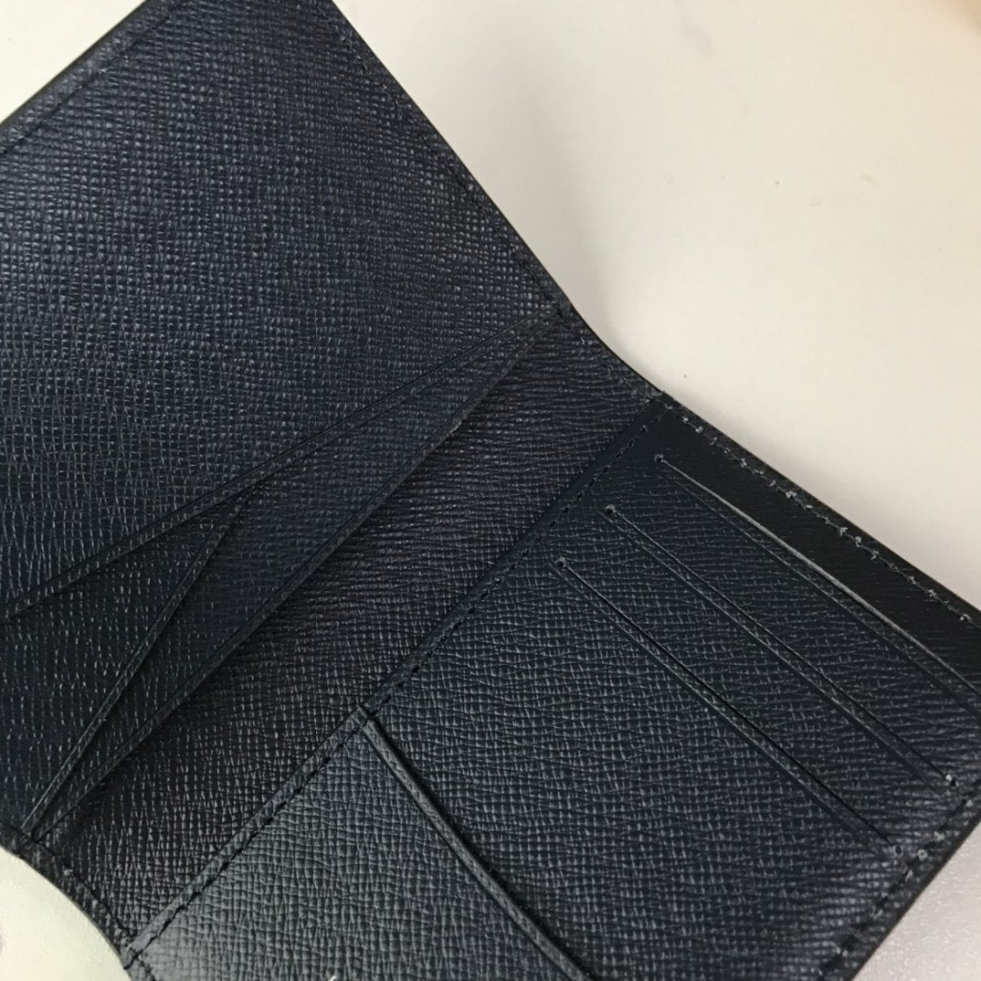 BL - High Quality Wallet LUV 079