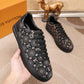 BL - High Quality Luv Sneaker 193
