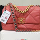 CHL 19 Handbag 26cm Rose PiNike For Women AS1160