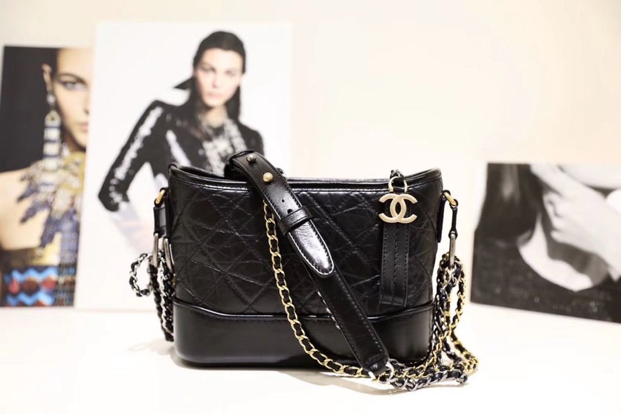 Chanel Gabrielle Hobo Bag 20cm Aged Calfskin Leather Spring/Summer Act 1 Collection,  Black