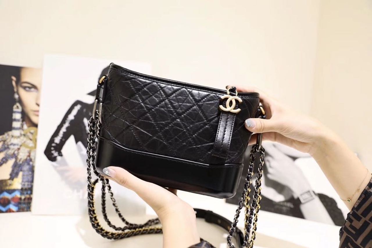 Chanel Gabrielle Hobo Bag 20cm Aged Calfskin Leather Spring/Summer Act 1 Collection,  Black