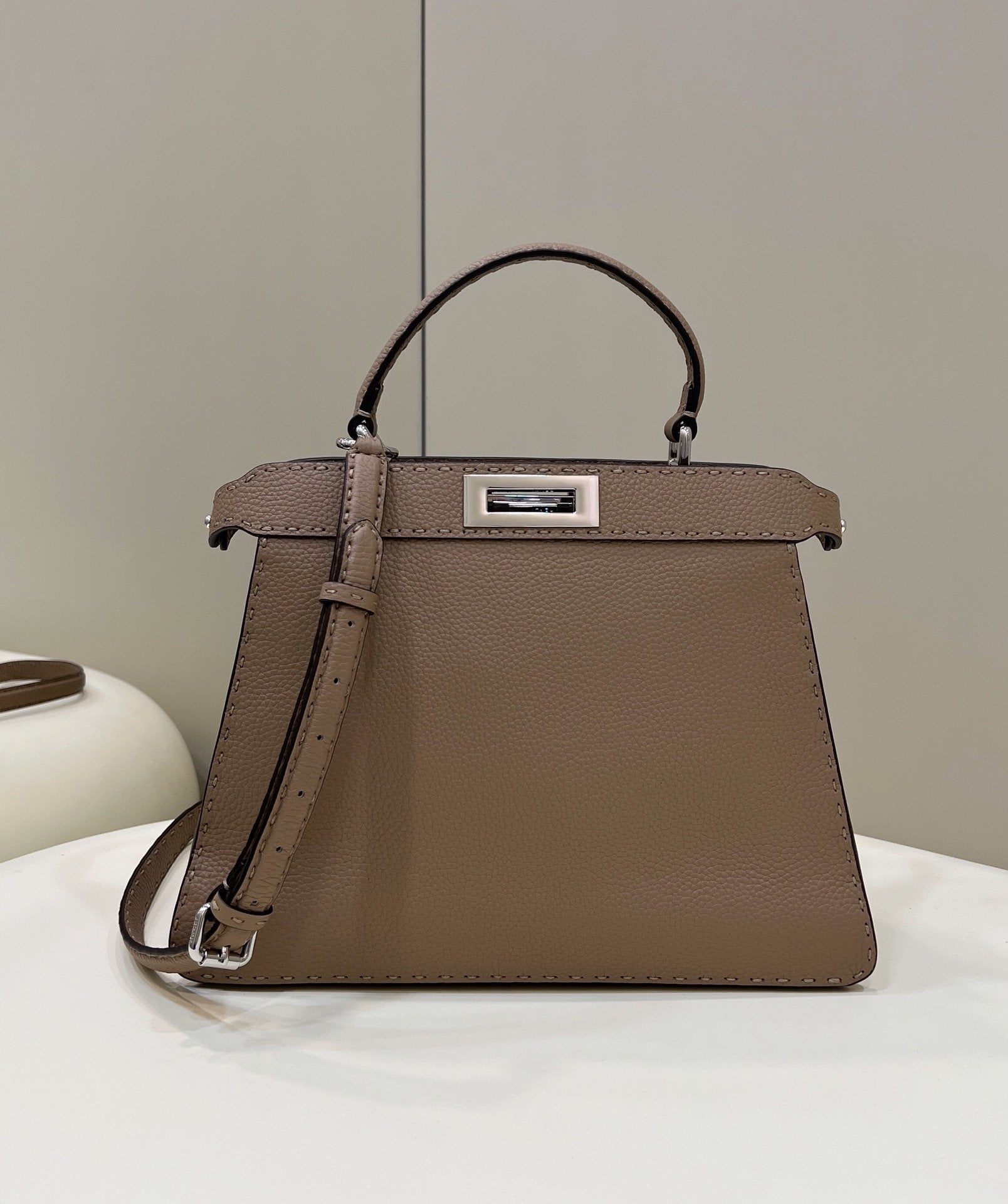 FI Peekaboo ISeeU Medium Brown For Women, Women’s Handbags, Shoulder Bags 13.1in/33.5cm FF